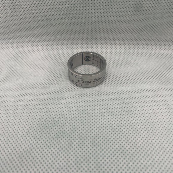 Carpe Diem Sundial Ring Silver Finish Size 12 - Aquitaine - Jewelry - Picture 5 of 8
